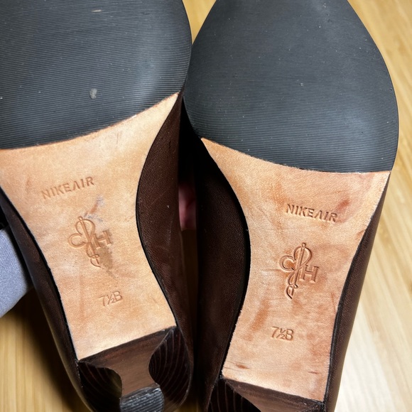 Cole Haan Brown Leather 2.5" Pumps - Picture 6 of 7